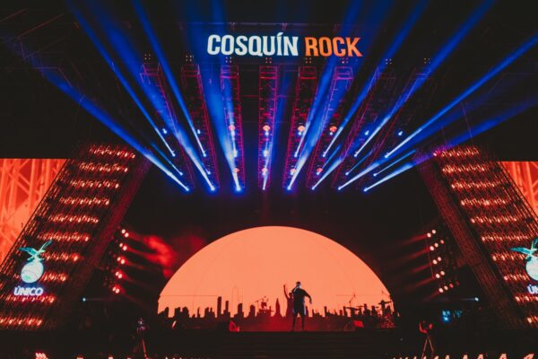 ¡Descubre todo sobre el impactante Cosquín Rock 2025 y deja que la emoción te invada!