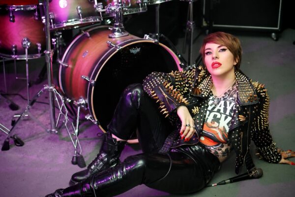 «El valiente salto de LaRudche hacia la música: Solo una oportunidad para seguir mi pasión»