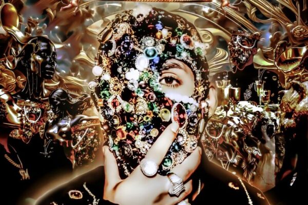 Cris MJ revela su nuevo tema «Élite»: lujo, seducción y un ritmo irresistible para la pista de baile. ¡Descúbrelo ya!