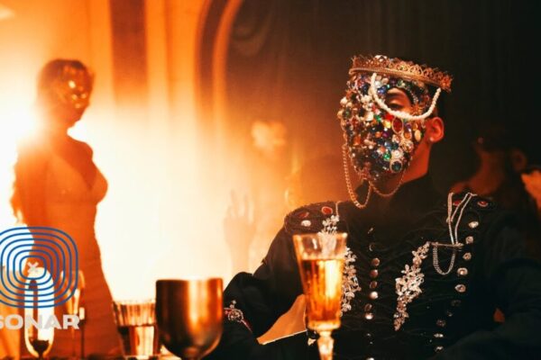 ¡Descubre cómo Cris MJ revoluciona la escena urbana con su estreno en «Élite»!