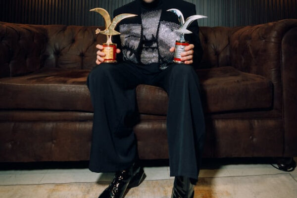 Sebastián Yatra deslumbra en el escenario del Festival de Viña del Mar con una actuación épica