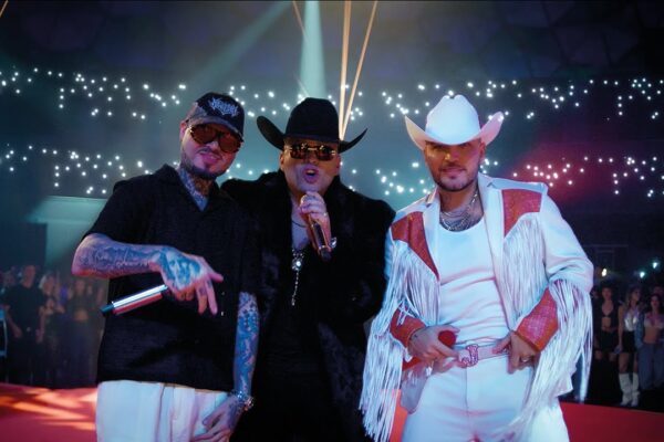 Jessi Uribe Ft. Farruko y El Potro Alvarez – Brutos